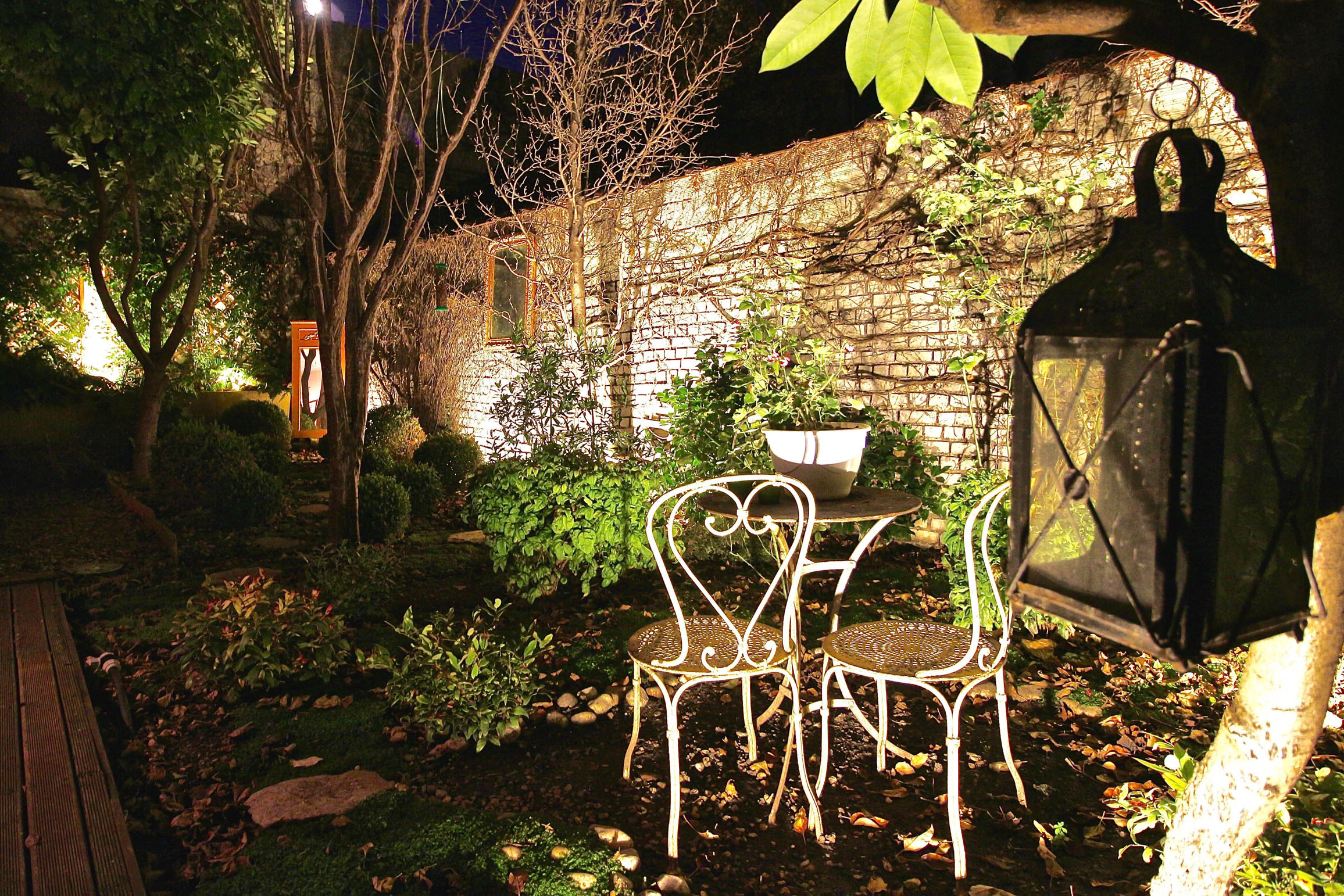 MISE EN LUMIÈRE D'UNE VILLA D'ARCHITECTE A MARSEILLE – Éclairer son jardin  – Jardins de Nuit